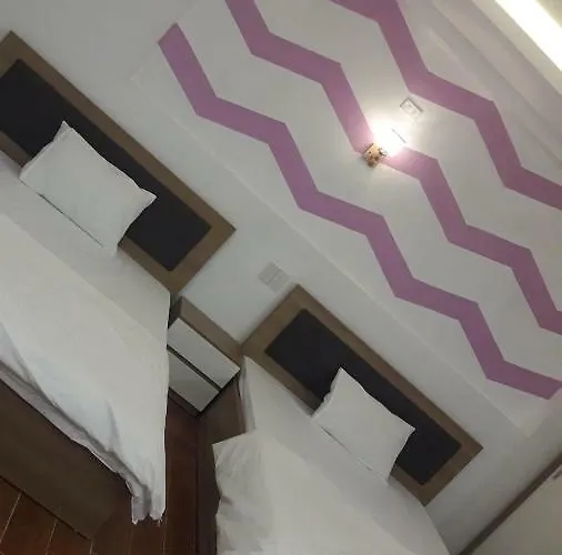 Saturn Hotel Hạ Long