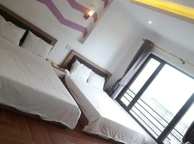 Hotel Saturn Hạ Long