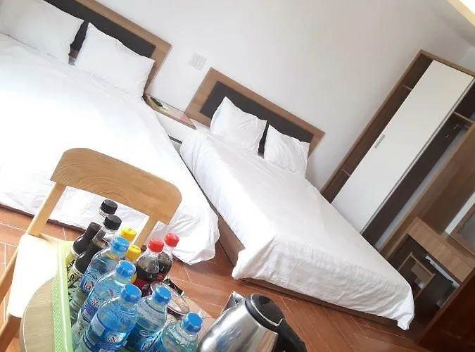 Saturn Hotel Hạ Long