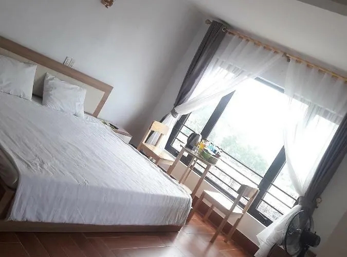 Hotel Saturn 2*